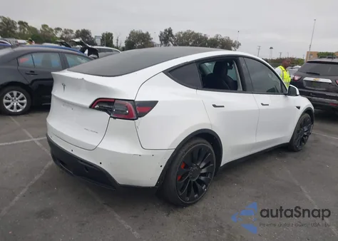 2022 Tesla Model Y Performance Dual Motor All-Wheel Drive from USA, damaged, VIN 7SAYGDEFXNF484838